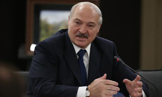 Лукашенко заявил, что в Беларуси нет смертей от коронавируса, его высмеяла Канделаки (видео) Лукашенко заявил, что в Беларуси нет смертей от коронавируса, его высмеяла Канделаки (видео)