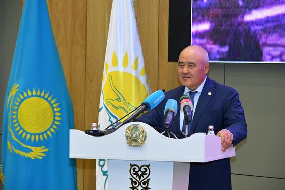 Умирзак Шукеев поздравил с 2-х летием образования Туркестанской области Умирзак Шукеев поздравил с 2-х летием образования Туркестанской области