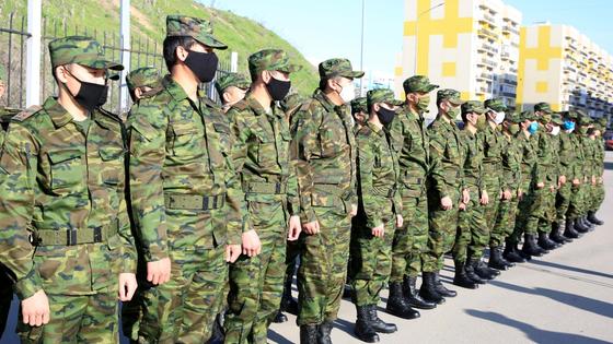 Изолированный ЖК "Асыл Арман" под Алматы будут охранять спецпризывники (фото) Изолированный ЖК "Асыл Арман" под Алматы будут охранять спецпризывники (фото)