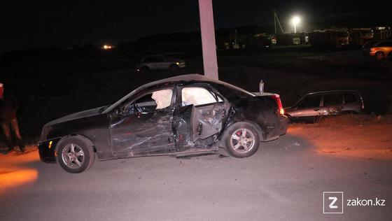 Автомобиль попал в аварию Автомобиль попал в аварию