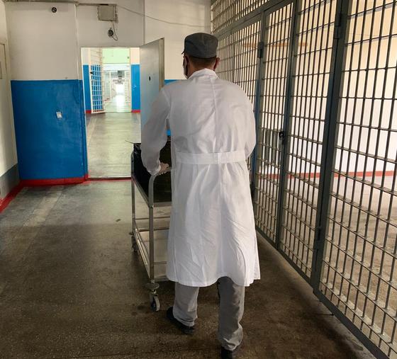 Осужденный Алматинского следственного изолятора отправляет деньги матери Осужденный Алматинского следственного изолятора отправляет деньги матери