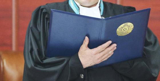 Ранее оправданного в развращении малолетней осудили в Павлодарской области Ранее оправданного в развращении малолетней осудили в Павлодарской области