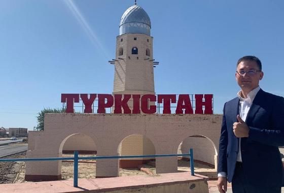 Рашид Аюпов сделал сенсационное заявление: Туркестану не 1500, а больше 2000 лет Рашид Аюпов сделал сенсационное заявление: Туркестану не 1500, а больше 2000 лет