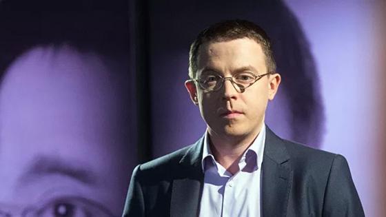 Украинский телеведущий пожелал "сдохнуть" жителям Крыма и Донбасса Украинский телеведущий пожелал "сдохнуть" жителям Крыма и Донбасса