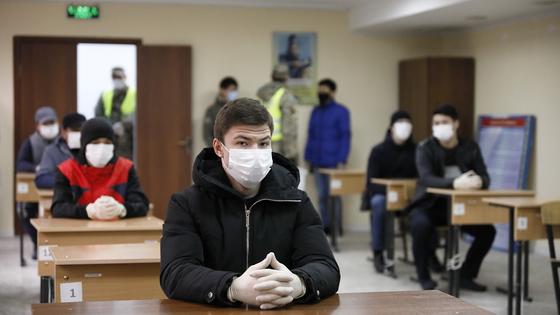 "Хочу отдать долг Родине": как проходит призыв в Алматы "Хочу отдать долг Родине": как проходит призыв в Алматы