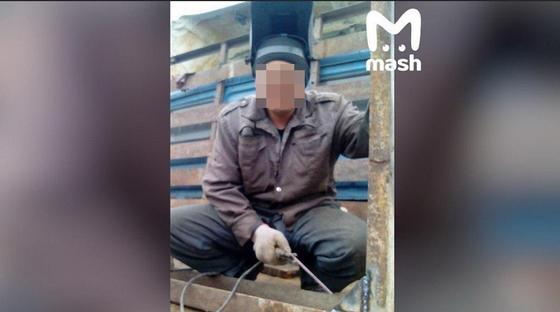 Многодетный отец-одиночка целый год насиловал свою 14-летнюю дочь Многодетный отец-одиночка целый год насиловал свою 14-летнюю дочь