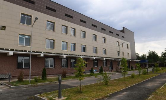 Сагинтаев оценил ход подготовки новых "ковидных" госпиталей в Алматы Сагинтаев оценил ход подготовки новых "ковидных" госпиталей в Алматы