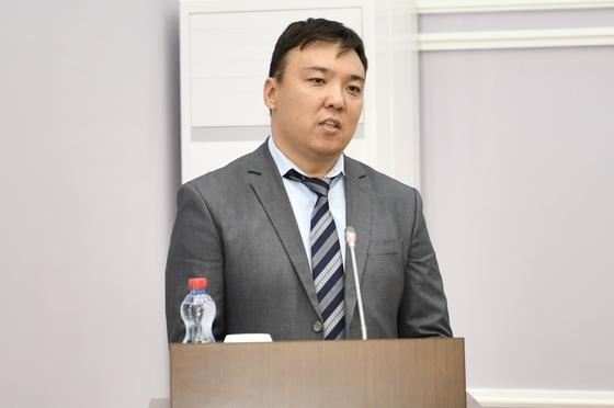 Спикер Спикер