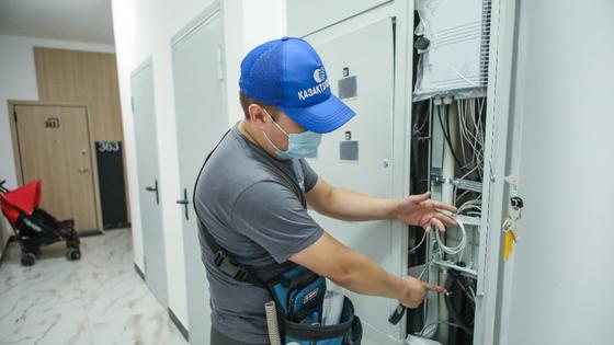 "Казахтелеком" подключает к своей сети по технологии GPON "Казахтелеком" подключает к своей сети по технологии GPON