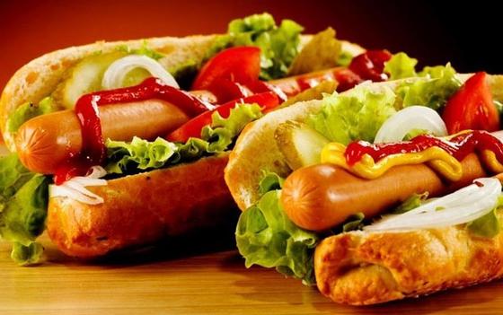 Хот-дог: рецепт с салатом и овощами Хот-дог: рецепт с салатом и овощами
