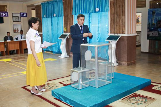 Қазақстанда президент сайлауы басталды Қазақстанда президент сайлауы басталды