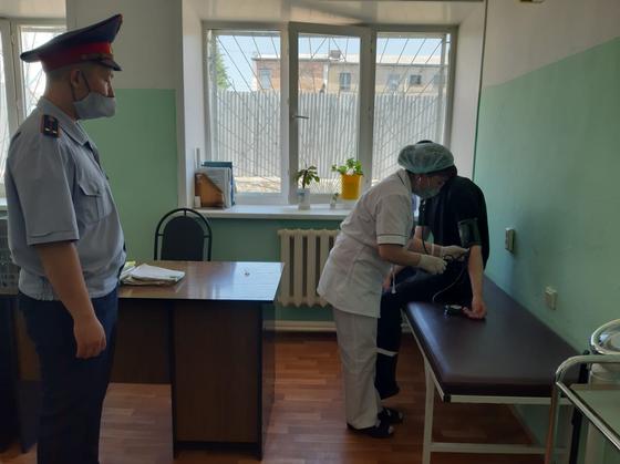 "Бывает страшно": медик колонии особого режима о работе с насильниками и убийцами "Бывает страшно": медик колонии особого режима о работе с насильниками и убийцами