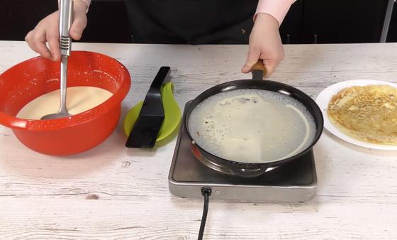 блинчики на молоке тонкие с творогом и изюмом рецепт. Смотреть фото блинчики на молоке тонкие с творогом и изюмом рецепт. Смотреть картинку блинчики на молоке тонкие с творогом и изюмом рецепт. Картинка про блинчики на молоке тонкие с творогом и изюмом рецепт. Фото блинчики на молоке тонкие с творогом и изюмом рецепт