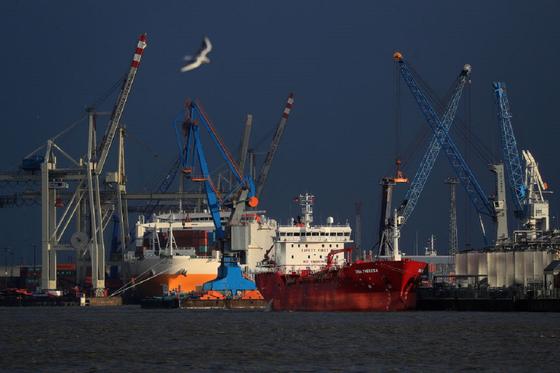 Цены на нефть растут после заседания ОПЕК Цены на нефть растут после заседания ОПЕК