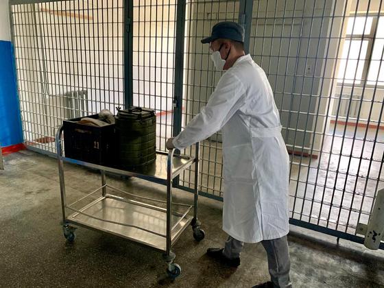 Осужденный Алматинского следственного изолятора отправляет деньги матери Осужденный Алматинского следственного изолятора отправляет деньги матери