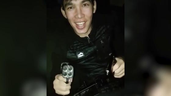 Задержан "герой" видео с арсеналом оружия из Нур-Султана Задержан "герой" видео с арсеналом оружия из Нур-Султана