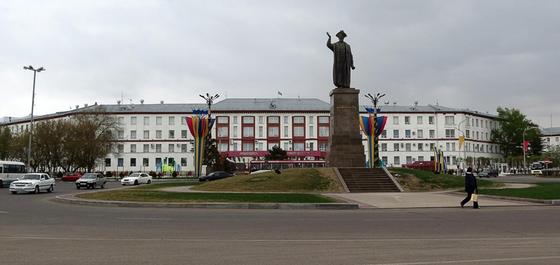Бульвар Мира в Караганде переименовали в проспект Нурсултана Назарбаева Бульвар Мира в Караганде переименовали в проспект Нурсултана Назарбаева