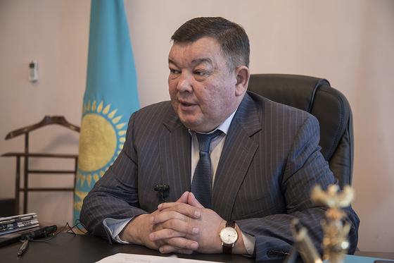 Багдат Манзоров покинул пост замакима Алматинской области Багдат Манзоров покинул пост замакима Алматинской области