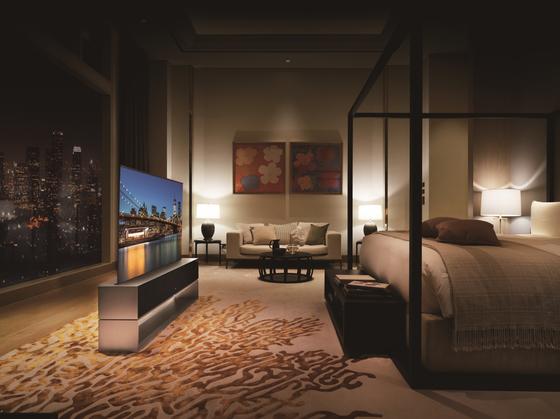 LG Signature OLED R LG Signature OLED R