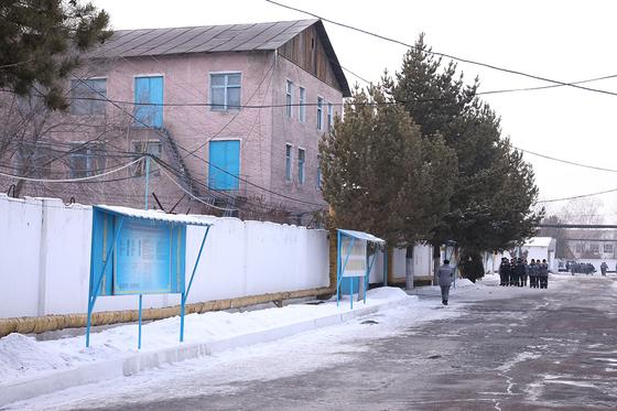 Она заказала убийство: нанявшая киллера женщина ставит невероятно красивые номера в колонии Алматинской области Она заказала убийство: нанявшая киллера женщина ставит невероятно красивые номера в колонии Алматинской области