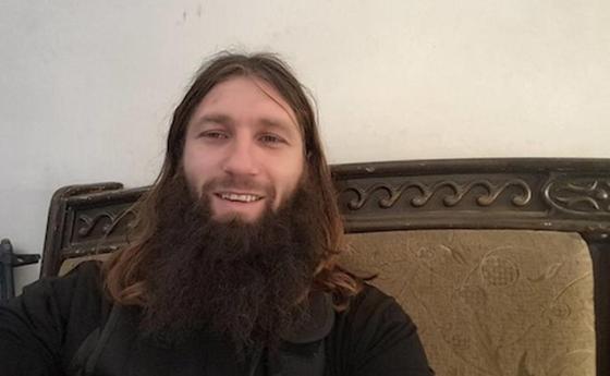 В Украине задержан один из ключевых лидеров ИГИЛ, заявляет СБУ В Украине задержан один из ключевых лидеров ИГИЛ, заявляет СБУ