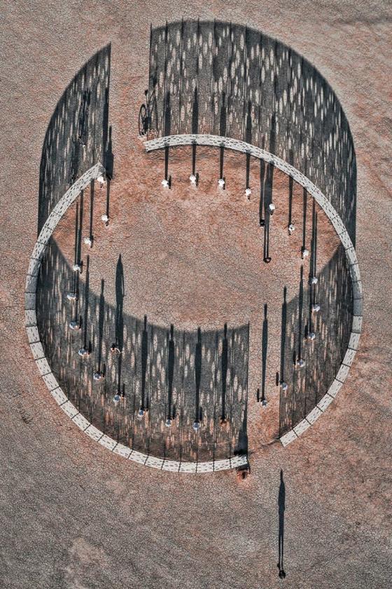 Инсталляция на фестивале Burning Man Инсталляция на фестивале Burning Man