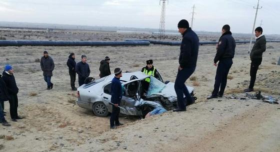 Две женщины скончались в страшной аварии в Мангистау Две женщины скончались в страшной аварии в Мангистау