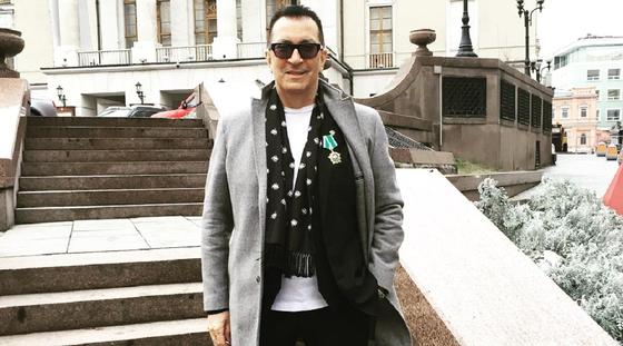 "Горько плакал": смерть дорогого человека от коронавируса подкосила Буйнова "Горько плакал": смерть дорогого человека от коронавируса подкосила Буйнова