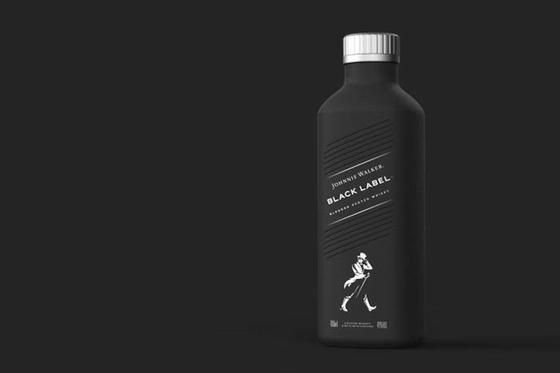 Бутылка виски Johnnie Walker Бутылка виски Johnnie Walker