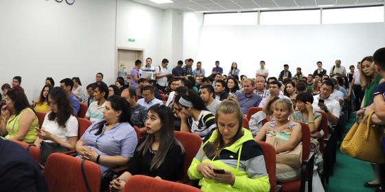 05.07 "Ипотеку платим, а квартиры нет": покупатели ЖК "Восточка" пожаловались на срыв сроков 05.07 "Ипотеку платим, а квартиры нет": покупатели ЖК "Восточка" пожаловались на срыв сроков