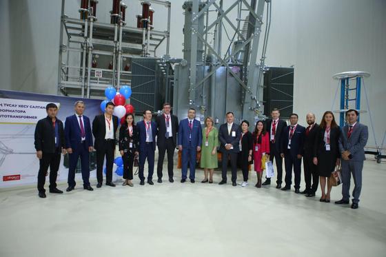 Қазақстан ғалымдары мен бизнесмендері ең қуатты автотрансформаторды таныстырды Қазақстан ғалымдары мен бизнесмендері ең қуатты автотрансформаторды таныстырды