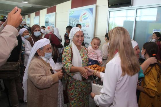 Кандасы прилетели в Актау Кандасы прилетели в Актау