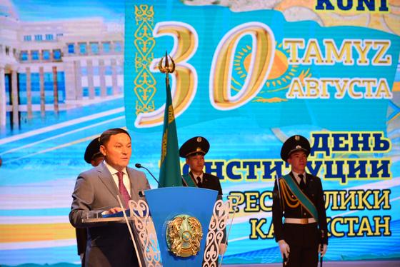 В Акмолинской области прошло торжественное собрание ко Дню Конституции В Акмолинской области прошло торжественное собрание ко Дню Конституции