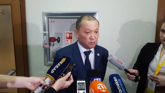 министр труда и социальной защиты населения РК Биржан Нурымбетов министр труда и социальной защиты населения РК Биржан Нурымбетов