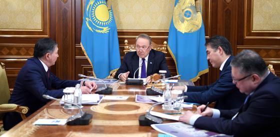 Назарбаев провел совещание по вопросам модернизации образования Назарбаев провел совещание по вопросам модернизации образования