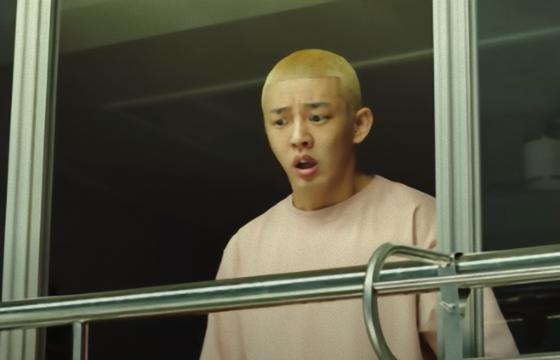Кард из фильма «Живой» Кард из фильма «Живой»