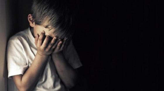 Священник изнасиловал 12-летнего сына умирающего друга Священник изнасиловал 12-летнего сына умирающего друга