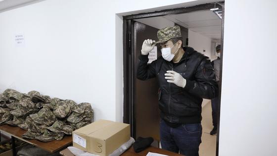 "Хочу отдать долг Родине": как проходит призыв в Алматы "Хочу отдать долг Родине": как проходит призыв в Алматы