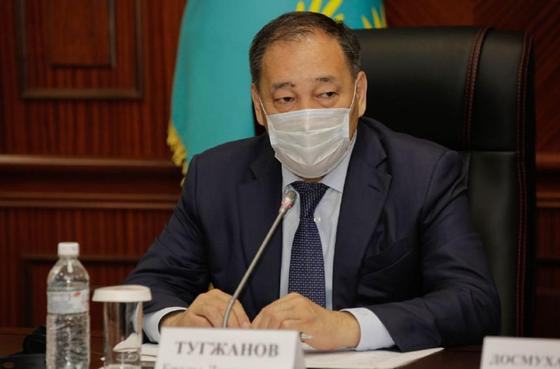 "Теңіздегі" ахуал: Тоғжанов бастаған үкімет делегациясы Атырау өңіріне барды "Теңіздегі" ахуал: Тоғжанов бастаған үкімет делегациясы Атырау өңіріне барды