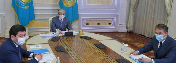 "Попали в капкан самоуспокоения": Токаев подверг критике правительство и акимов "Попали в капкан самоуспокоения": Токаев подверг критике правительство и акимов