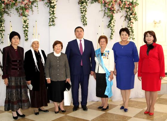 Халықаралық қарттар күніне орай қызылордалық ардагерлерге зор құрмет көрсетілді Халықаралық қарттар күніне орай қызылордалық ардагерлерге зор құрмет көрсетілді