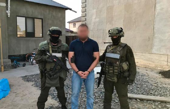 ҰҚК Атырау облысындағы қылмыстық топты құрықтады (фото) ҰҚК Атырау облысындағы қылмыстық топты құрықтады (фото)