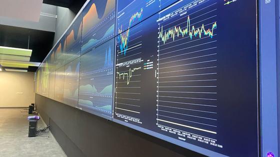 Мониторы с ключевой информацией о сети Beeline в Казахстане Мониторы с ключевой информацией о сети Beeline в Казахстане