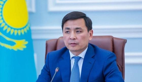 Алтай Кульгинов обратился к астанчанам после введения карантина (видео) Алтай Кульгинов обратился к астанчанам после введения карантина (видео)