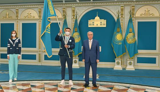 Касым-Жомарт Токаев и Камшыбек Кункабаев Касым-Жомарт Токаев и Камшыбек Кункабаев