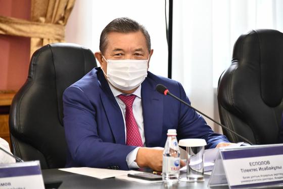 Круглый стол в Алматы Круглый стол в Алматы