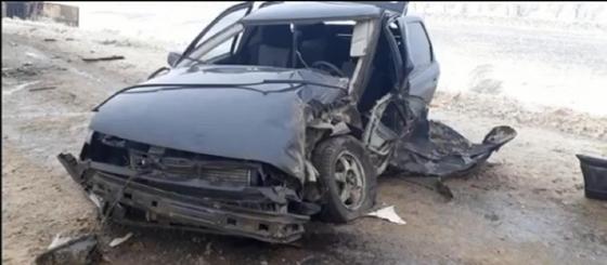 Младенец и четверо взрослых пострадали в жутком ДТП на трассе Самара-Шымкент Младенец и четверо взрослых пострадали в жутком ДТП на трассе Самара-Шымкент