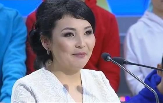 Жеті бала дниеге әкелген 27 жастағы келіншек Жеті бала дниеге әкелген 27 жастағы келіншек