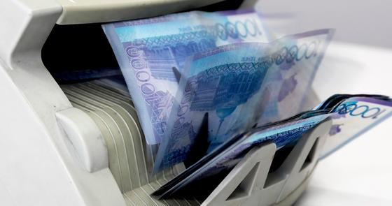 Пособия, зарплаты, кредиты и пенсии: что ждет казахстанцев в 2020 году Пособия, зарплаты, кредиты и пенсии: что ждет казахстанцев в 2020 году