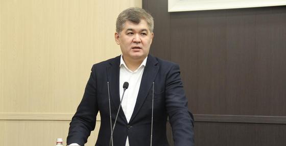 Елжан Биртанов обратился к студентам КазНМУ: Мы все волонтеры Елжан Биртанов обратился к студентам КазНМУ: Мы все волонтеры